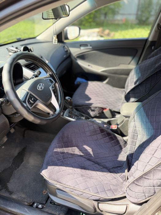 Продам Hyundai Accent 2015г