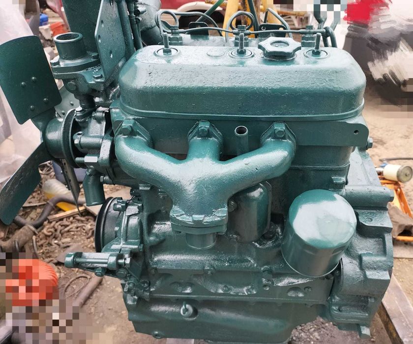 Vand motor tractor U445 Marasesti • OLX.ro