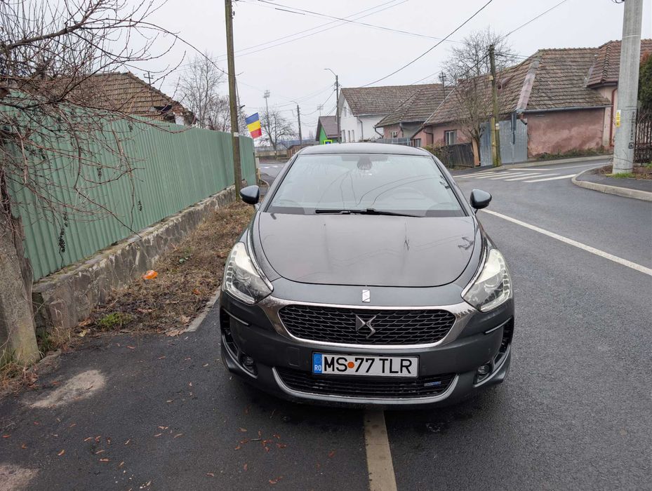 Citroen DS5 - 2016 - 2.0 HDI- 180CP- Automata