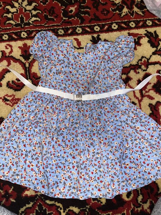 Продаются платья для девочки