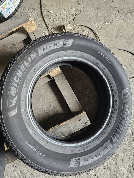 2 anvelope iarna 215 65 16 Michelin Alpin 7 2025.