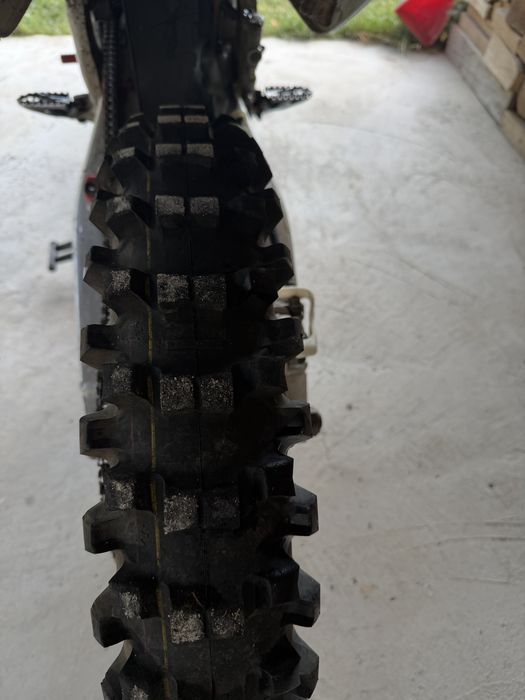 Продавам honda crf250r