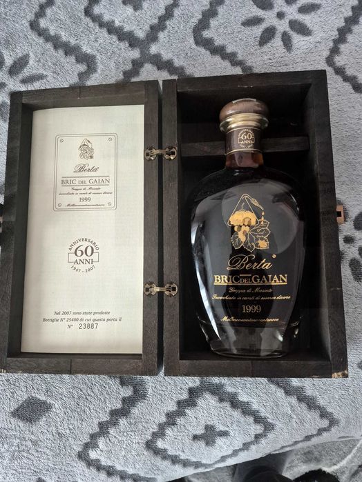 Grappa de colectie la cutie