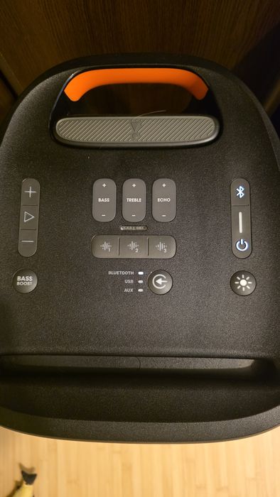 Sistem audio JBL Partybox 310, stare exceptionala