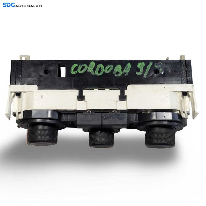 Panou Comanda AC Clima Climatronic Aer Conditionat Seat Ibiza 3 2002 - 2009 Cod 6L0820045C [LR2559]
