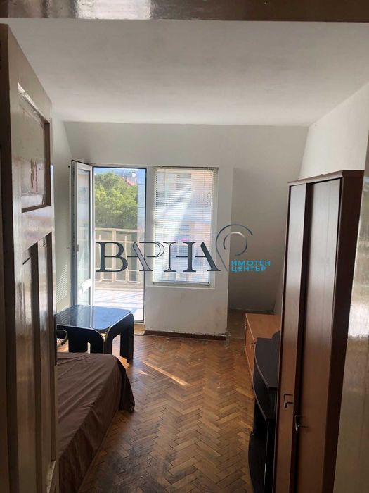 Продава се Тристаен апартамент в Варна, Център - 60 кв.м за 1046 €/кв.м - Снимка #4