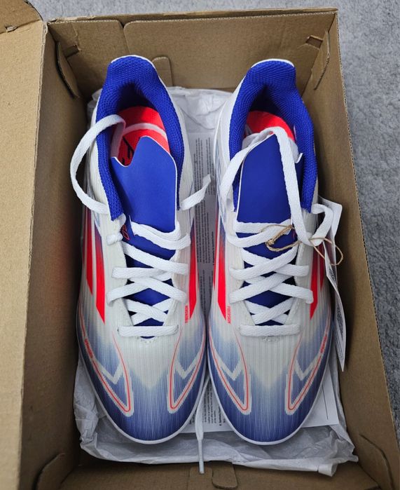 Сороконожки Adidas F50