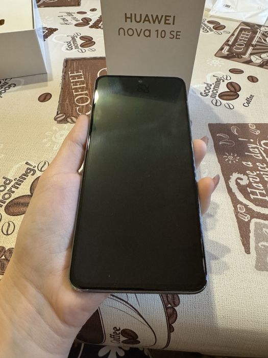 Huawei nova 10SE + подарък