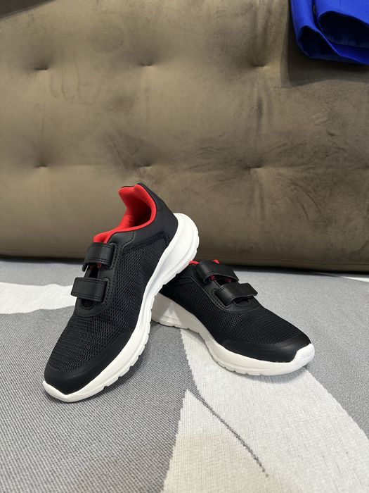 Детские кроссовки Adidas