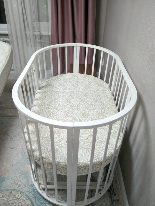 Кроватка детская , продаю