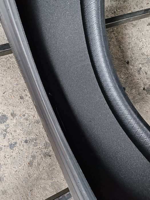 2 anvelope 255 40 20