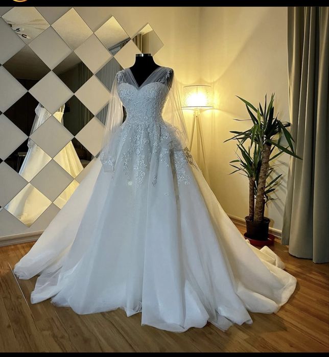 Свадебные платье