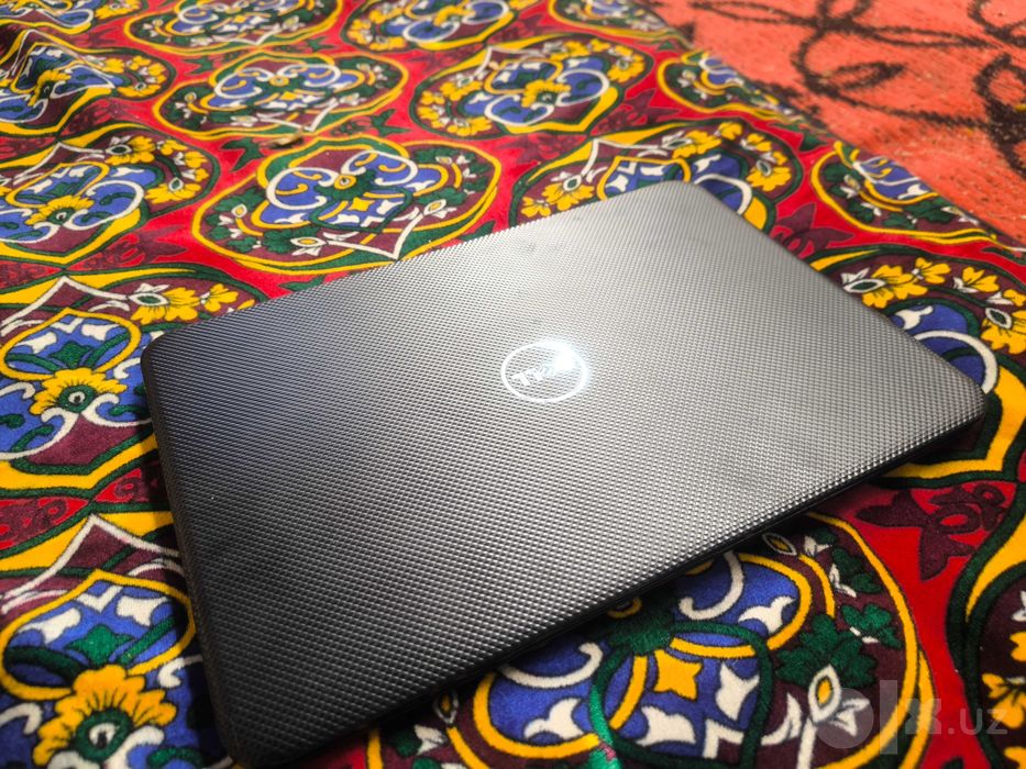 Ноутбук DELL продаю