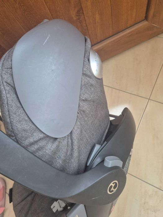 Cybex cloud q столче за кола