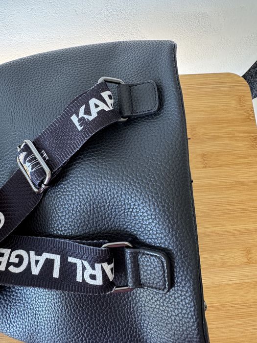 Rucsac model KL Signature