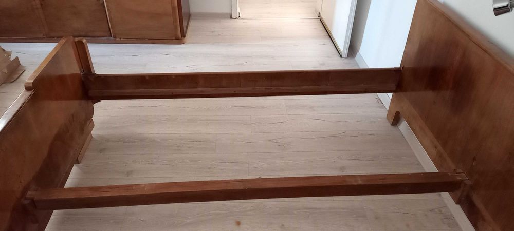 Спалня от дърво за матрак с размери 164х190 см или 160х190 см