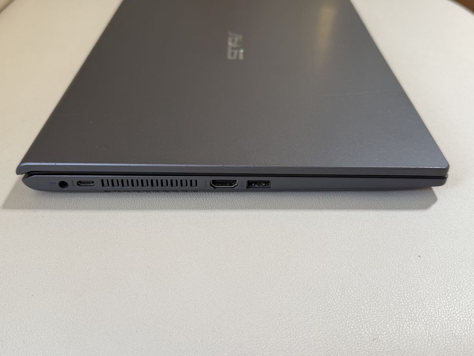 Laptop Asus  X509F  i7-8565U, 12GB, SSD 256GB, Windows 10