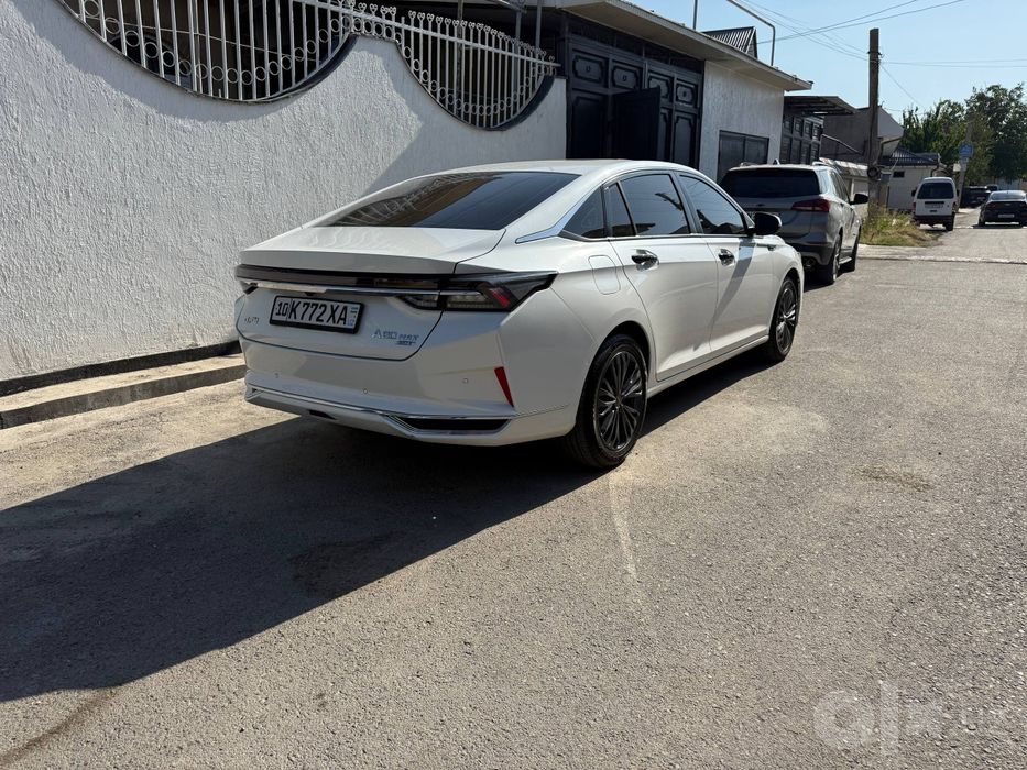 Продам автомобиль Dongfen max 60