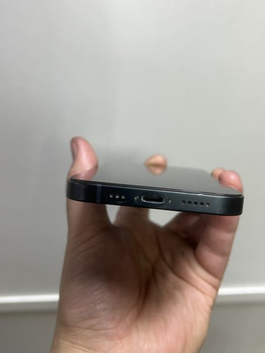 Айфон 13 сатылады