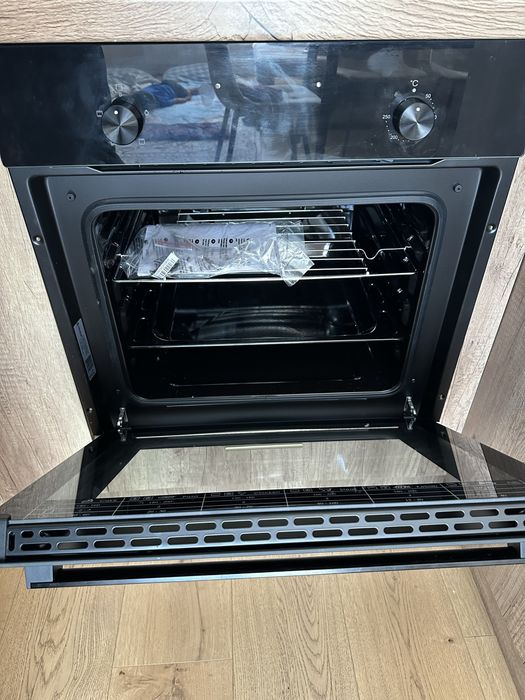 Продам встраиваемая духовка