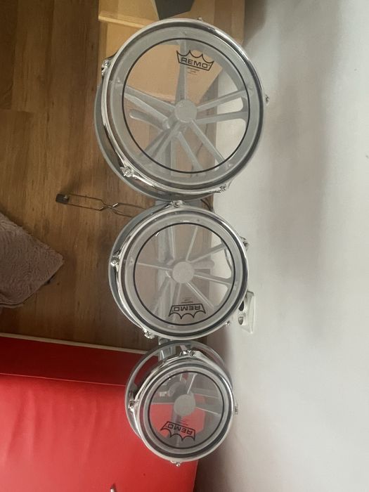 Vand percutie cu funduri remo le am scos o data la treaba!