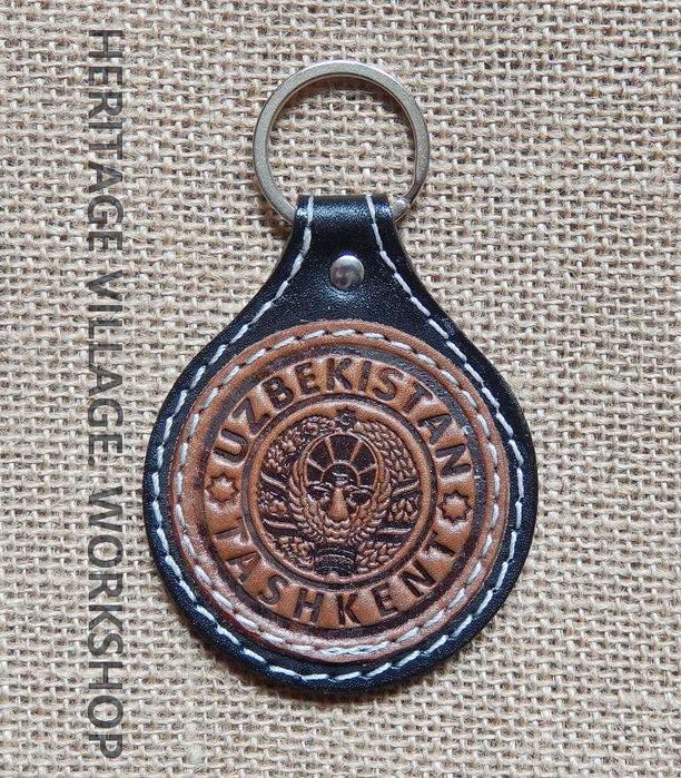 Кожаные  сувенирные  брелки из   серии "Uzbekistan".
