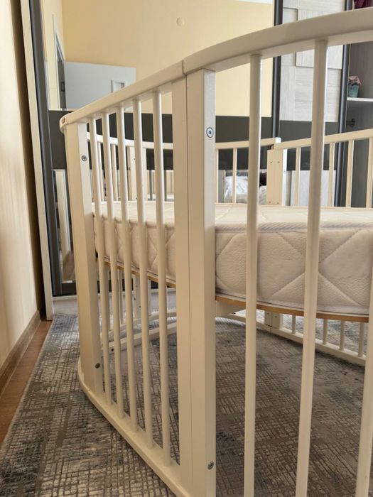 Кроватка детская