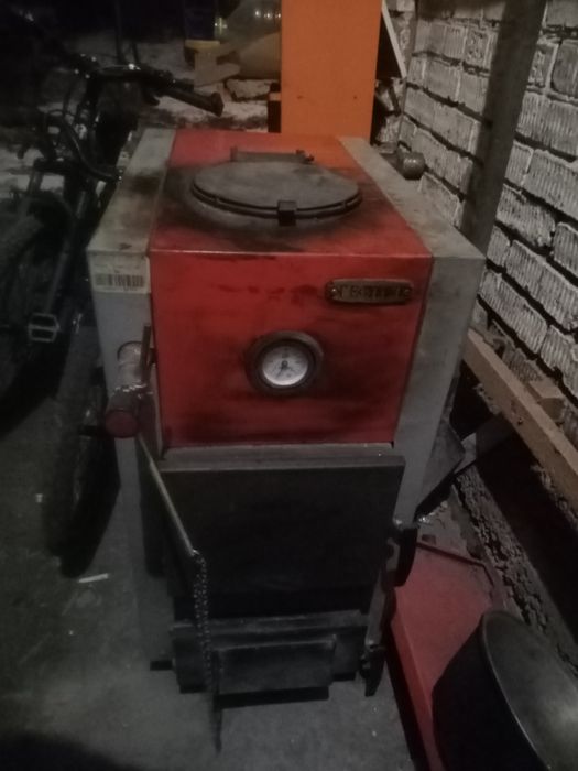 Продам отопительный печь