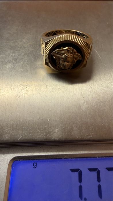 Златен пръстен 14к.