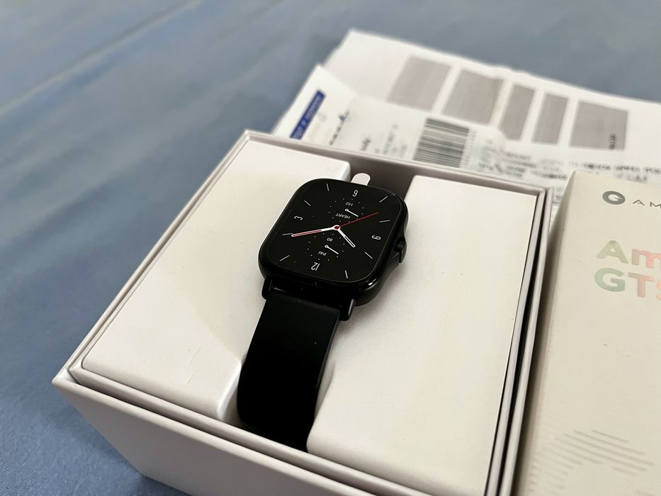 Смарт часовник Amazfit GTS 2