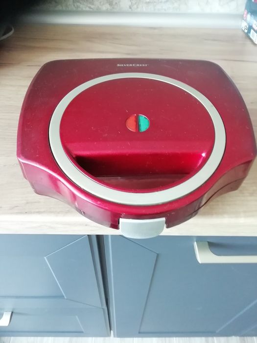 Сандвич тостер .