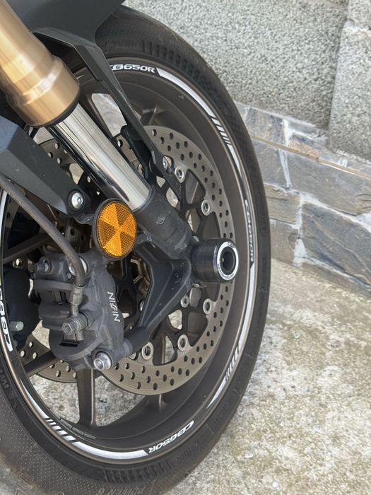 Honda CB650R 2024 - GARANTIE