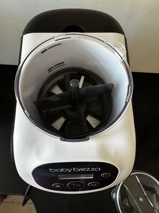Expresor de lapte praf Baby Brezza Pro Mini