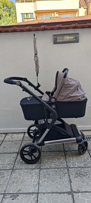 Бебешка количка CHIPOLINO 3 в 1