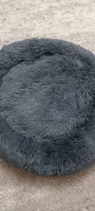 Лежанка-подушка новая