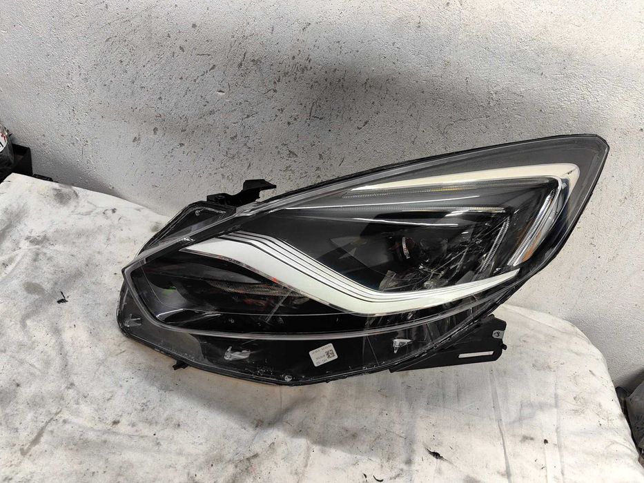 Оригинален фар Опел Зафира  Opel Zafira C Full Led