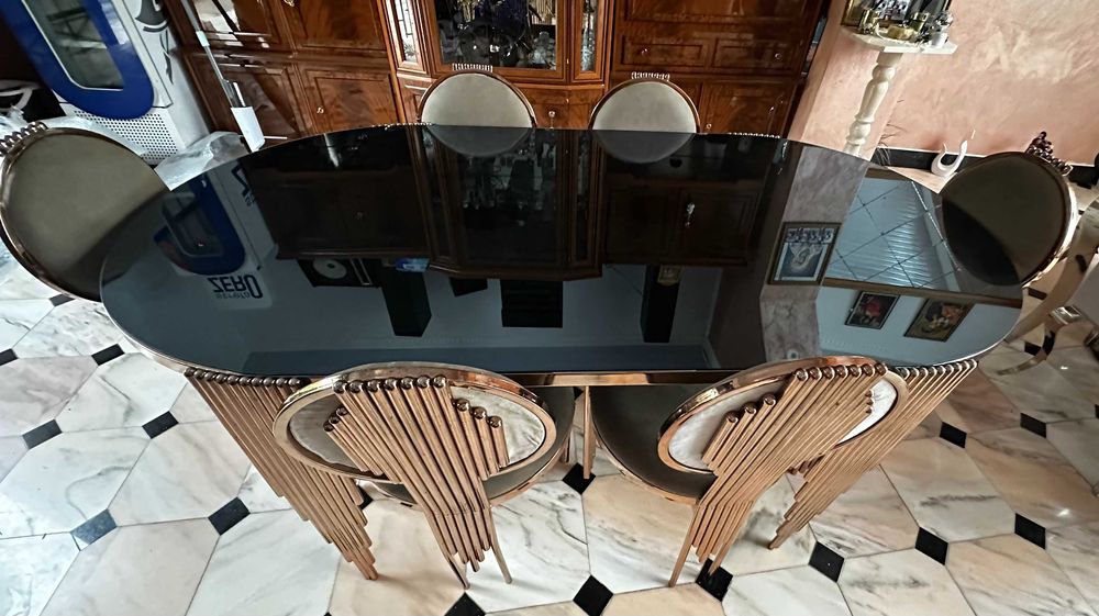 Masă dining din sticlă + 6 scaune elegante – design deosebit