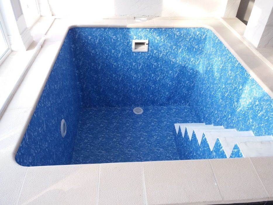 constructii piscine , renovari piscine, montaj liner piscine