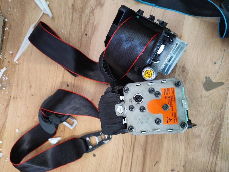 Set Centuri Siguranta Audi A4 A5 8K / A6 A7 RS6 RS7 Fata + Spate