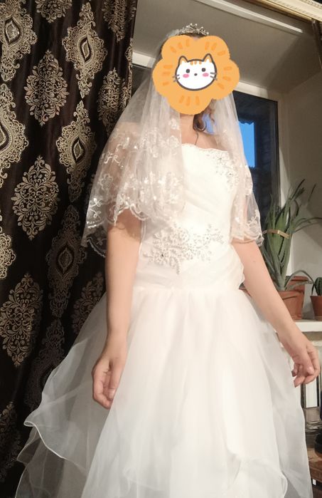 Свадебное платье