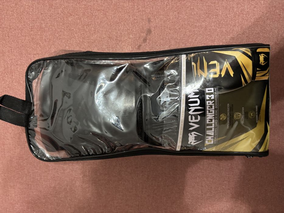 Echipament Kickboxing Venum negru