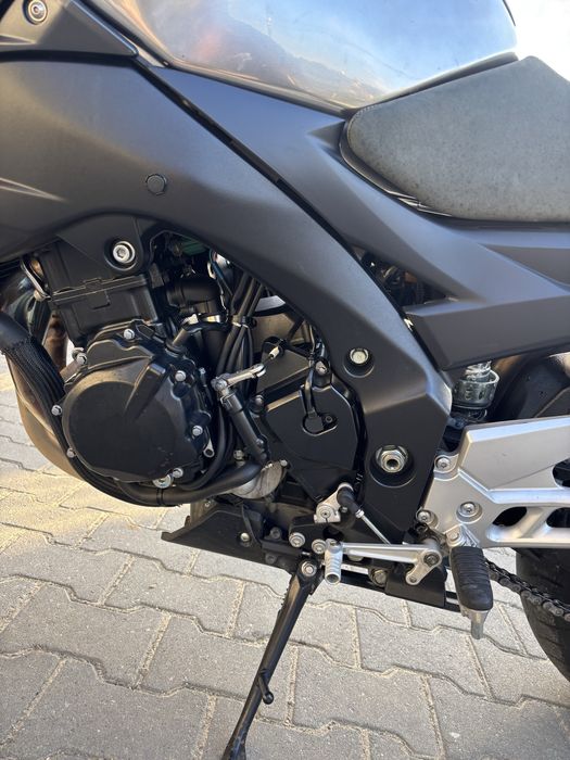 Vand Suzuki gsr 600 limited Iron edition