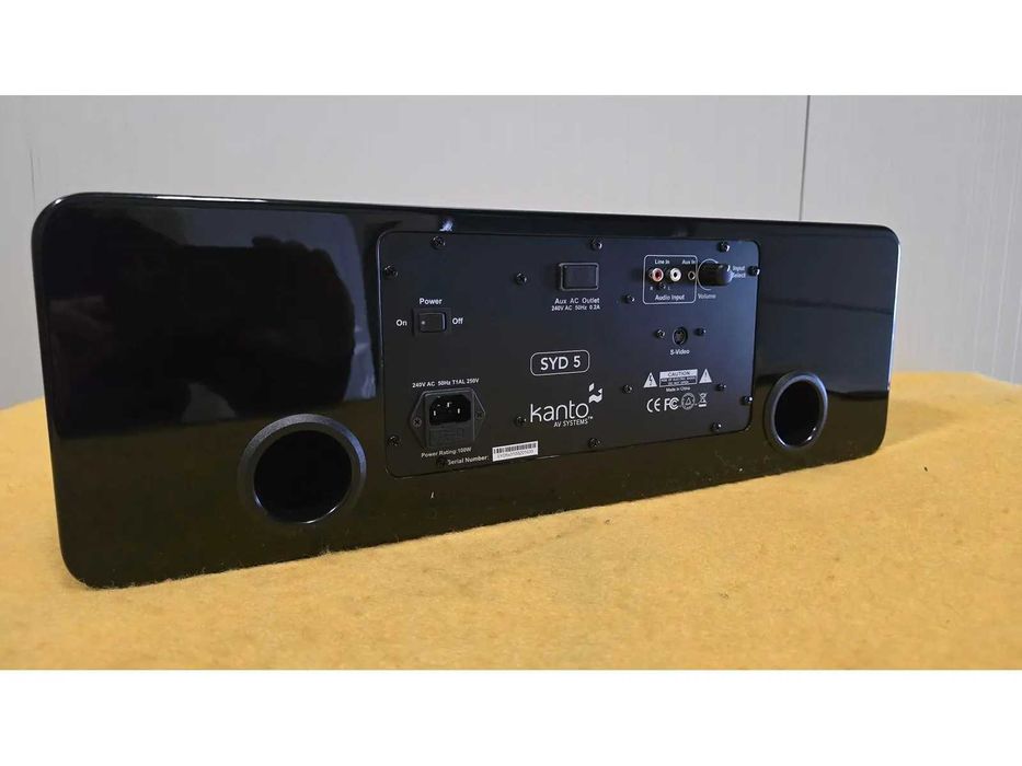 Kanto - SYD 5 - bluetooth speaker - Expus neutlizat!