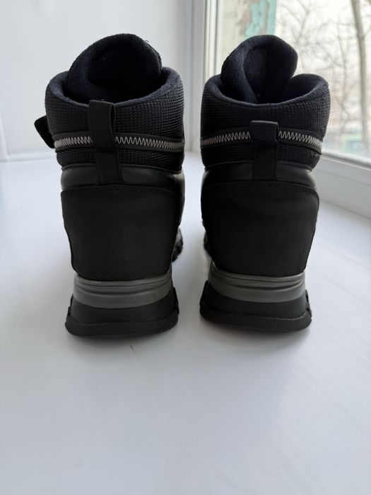 Зимняя обувь на мальчика