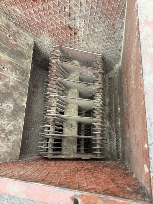 Молотковий промишлений ДИС-1М