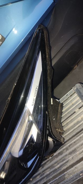 Far stânga Mg, full led