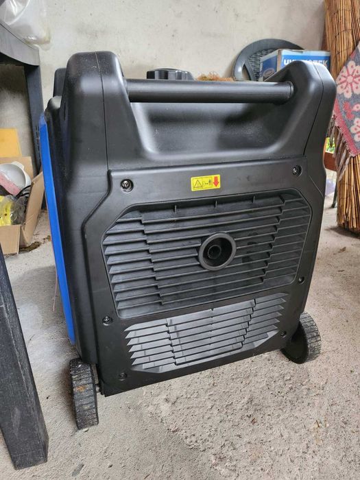 Генератор (бензинов)