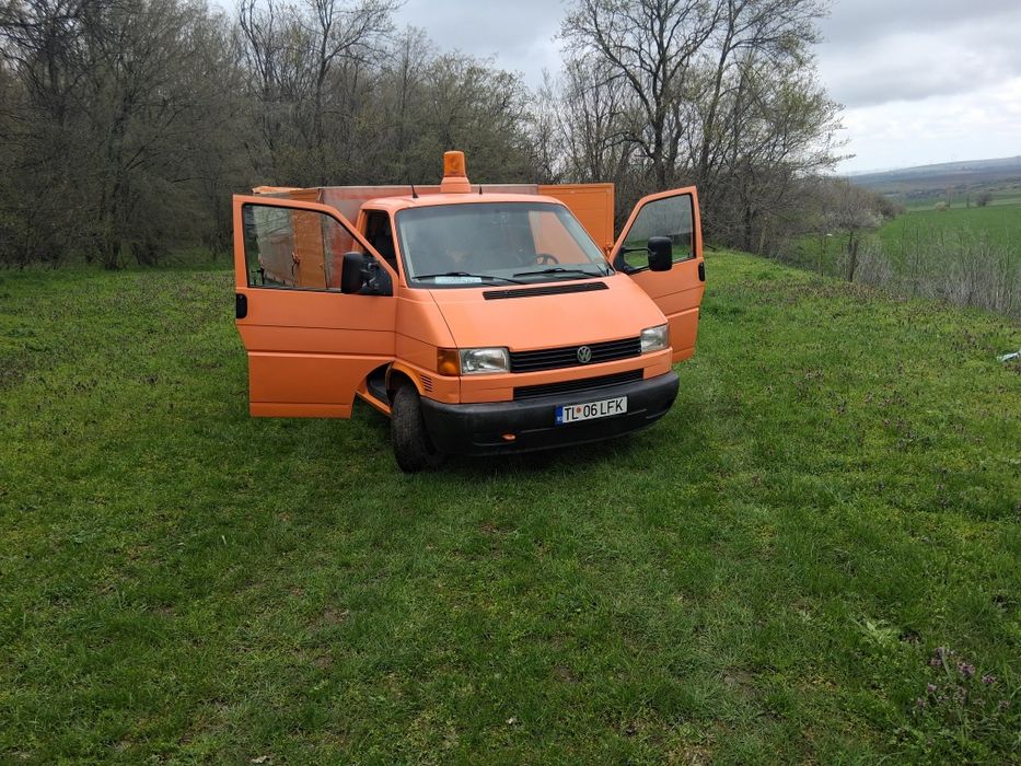 Vînd autoutilitară Volkswagen