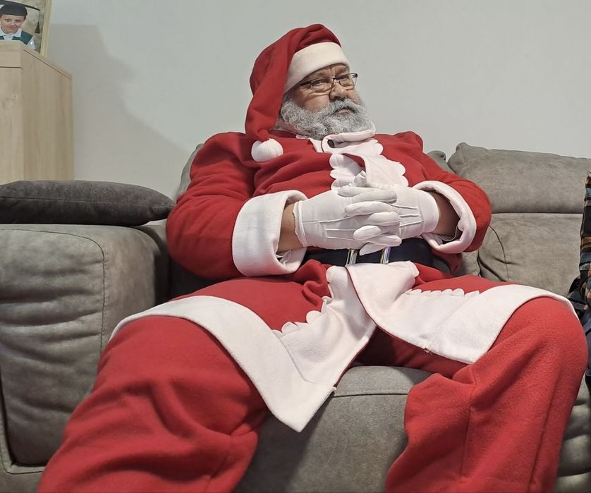 Inchiriez Mos Craciun autentic!