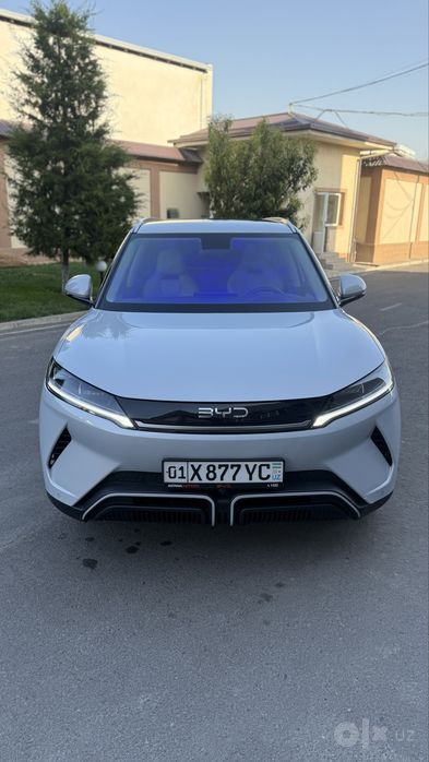 BYD Yuan ap elektro oficiall